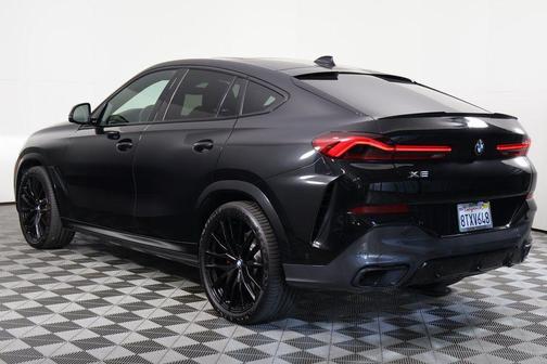 2021 BMW X6 xDrive40i