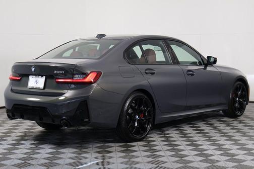 2026 BMW 330 xDrive NA