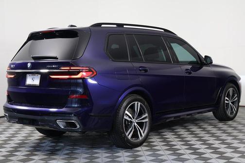 2023 BMW X7 xDrive40i