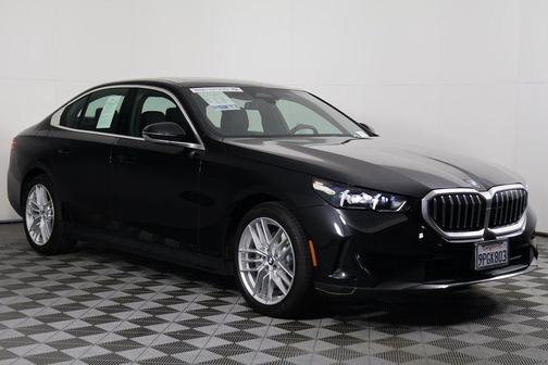 2024 BMW 530 i