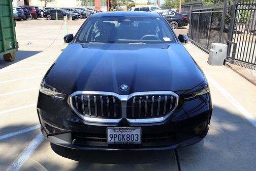 2024 BMW 530 i