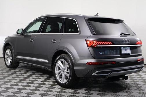 2020 Audi Q7 55 Premium Plus