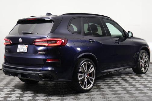 2023 BMW X5 M50i
