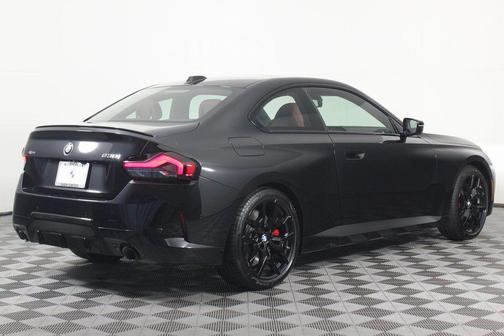 2025 BMW 230 i xDrive