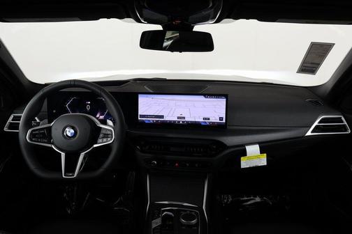 2026 BMW 330 i xDrive