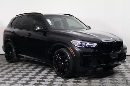 2022 BMW X5 M50i