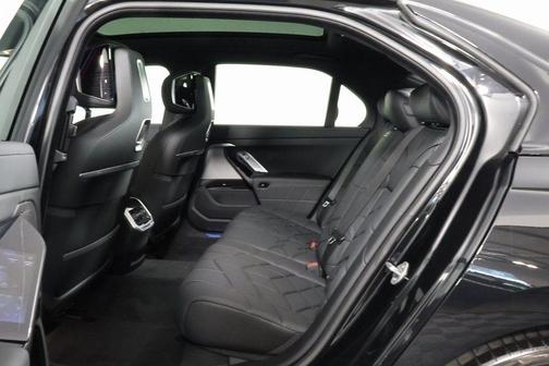 2026 BMW i7 eDrive50