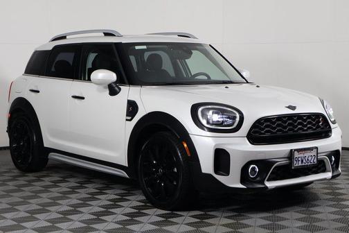 2023 MINI Countryman Cooper S