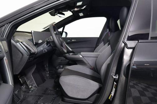 2026 BMW iX M70