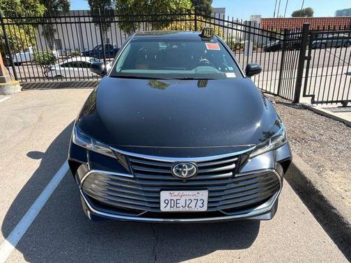 2019 Toyota Avalon Hybrid Limited