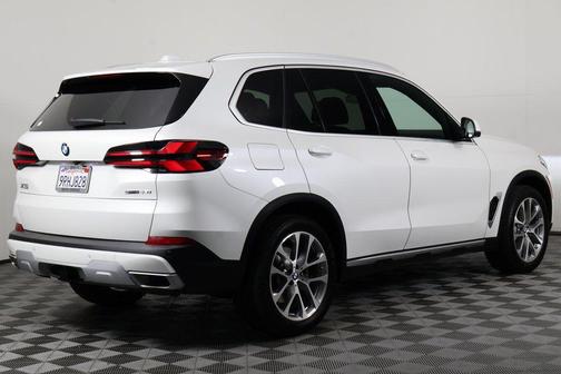 2025 BMW X5 sDrive40i
