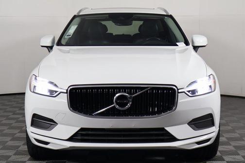 2019 Volvo XC60 T5 Momentum
