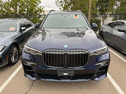 2021 BMW X7 xDrive40i