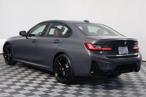 2023 BMW 330e Base