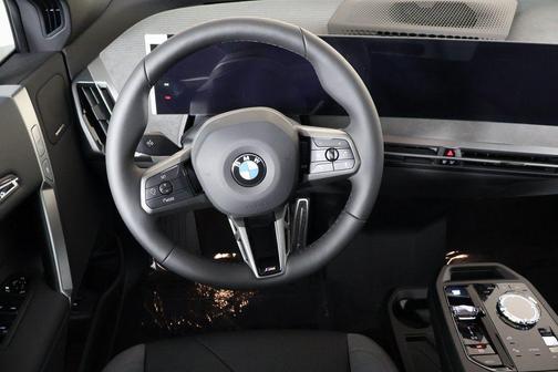 2026 BMW iX xDrive60