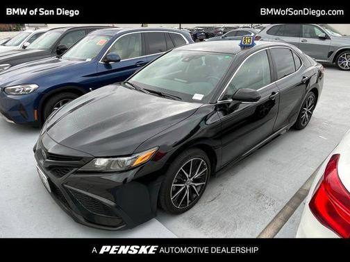 2023 Toyota Camry SE