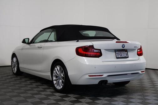 2016 BMW 228 228i