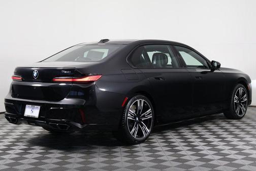 2026 BMW 760 760i xDrive