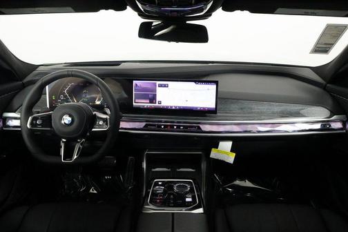 2026 BMW 760 760i xDrive