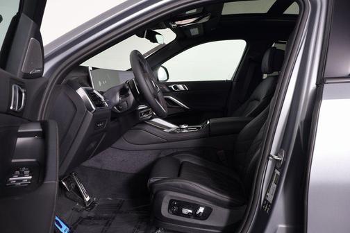 2026 BMW X6 M60i