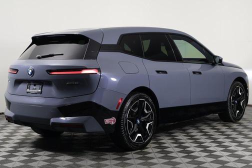 2024 BMW iX xDrive50