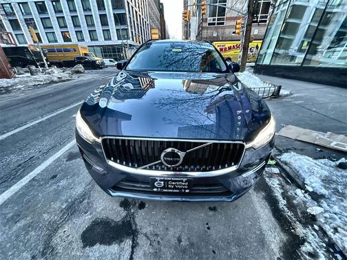2023 Volvo XC60 B5 Core