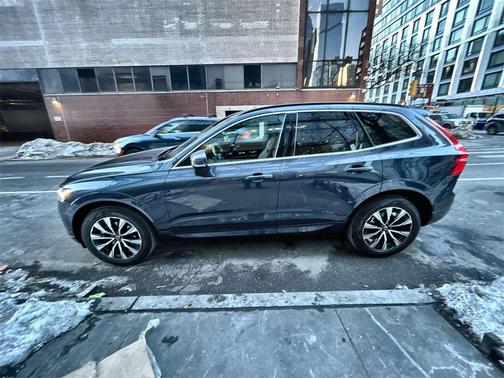 2023 Volvo XC60 B5 Core