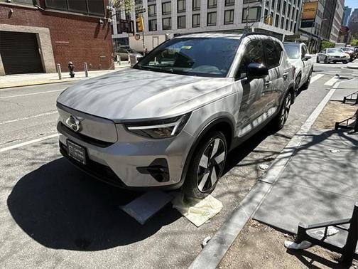 2023 Volvo XC40 Recharge Pure Electric Twin Ultimate