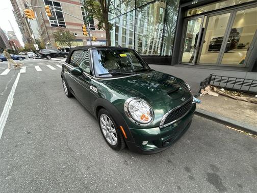 2012 MINI Cooper S Base