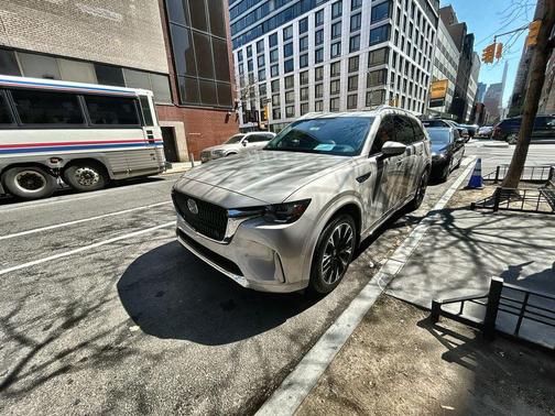 Platinum Quartz 2025 Mazda CX-90 3.3 Turbo S Premium Plus