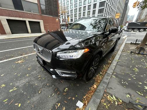 2024 Volvo XC90 B6 Plus Bright Theme 7-Seater