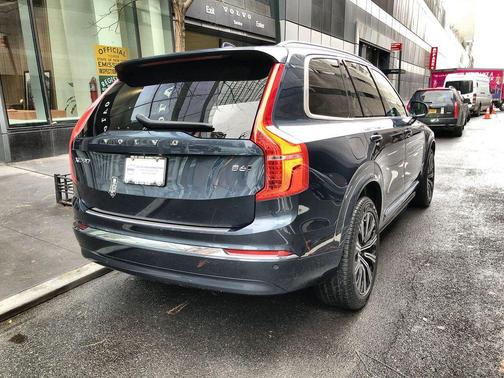 Denim Blue Metallic 2024 Volvo XC90 B6 Plus Bright Theme 7-Seater