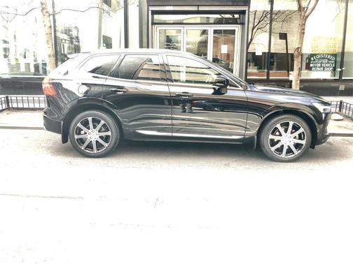 2021 Volvo XC60 T5 Inscription