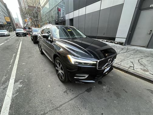 2021 Volvo XC60 T5 Inscription