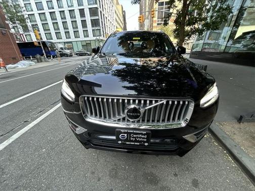 2022 Volvo XC90 T6 Inscription