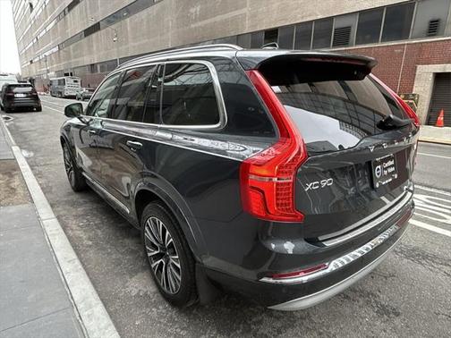 2022 Volvo XC90 Recharge Plug-In Hybrid T8 Inscription Expression 6 Passenger