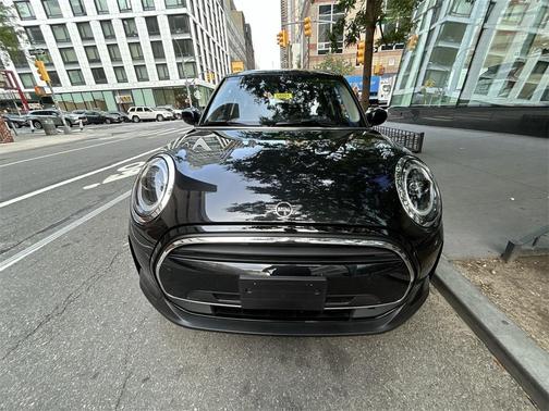 2023 MINI Hardtop Cooper