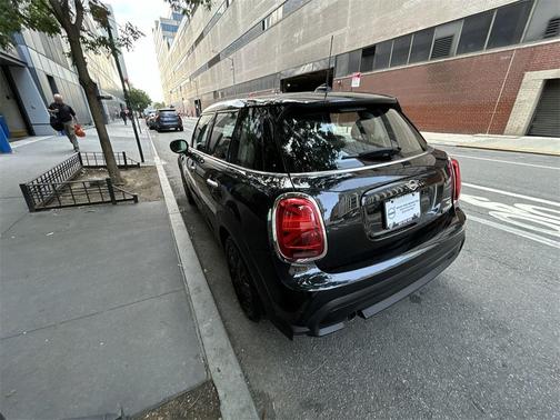 2023 MINI Hardtop Cooper