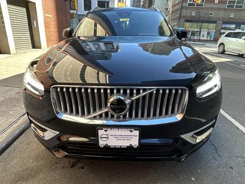 2025 Volvo XC90 B6 Plus 7-Seater