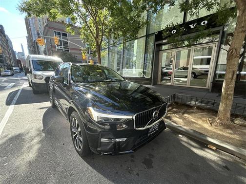 2023 Volvo XC60 B5 Core