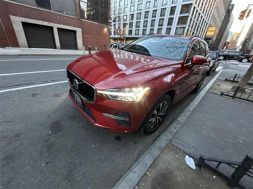 2023 Volvo XC60 B5 Core