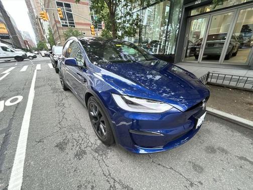 2023 Tesla Model X Standard Range