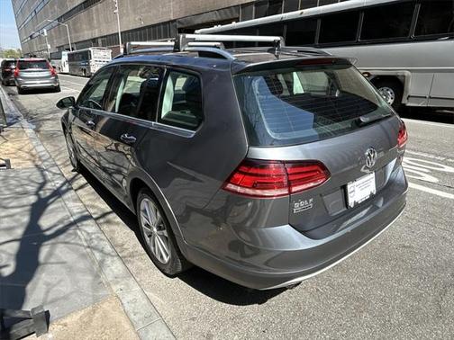 2019 Volkswagen Golf Alltrack TSI SE