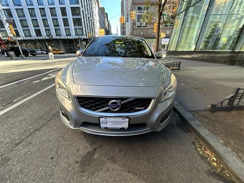 2011 Volvo C30 T5 R-Design