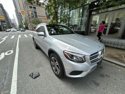 2019 Mercedes-Benz GLC 300 4MATIC