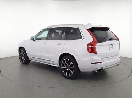 Crystal White Metallic 2021 Volvo XC90 Recharge Plug-In Hybrid T8 Inscription Expression 6 Passenger