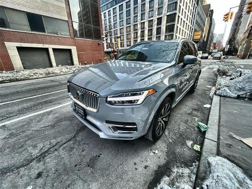 2024 Volvo XC90 B5 Core Bright Theme