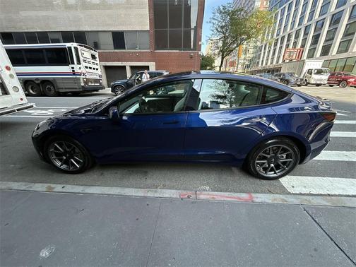2023 Tesla Model 3 Standard Range