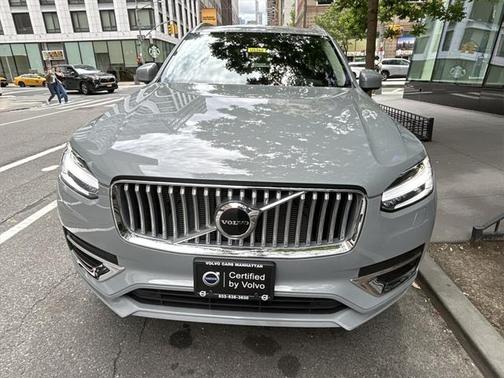 2024 Volvo XC90 B5 Core Bright Theme