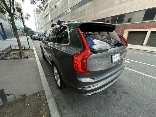 2018 Volvo XC90 T6 Inscription
